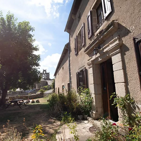 Grand En Margeride Hébergement de vacances